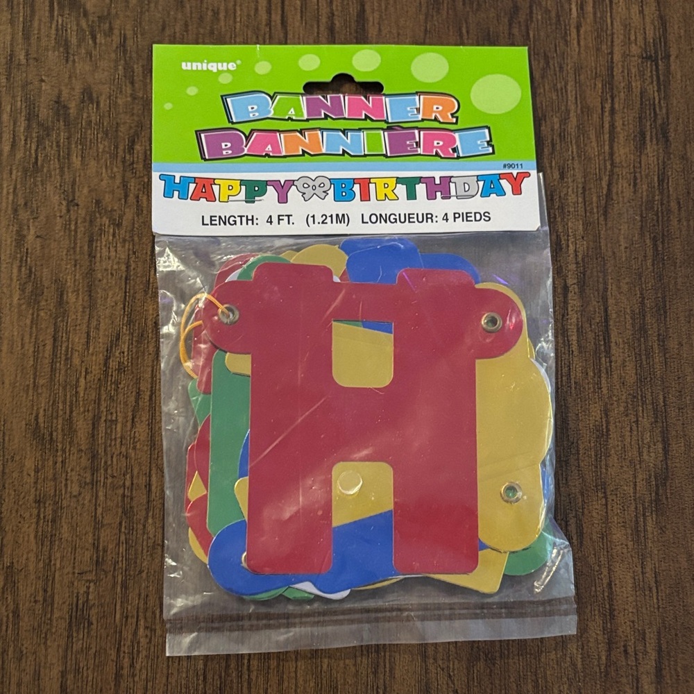 NWT Colorful Happy Birthday Banner
